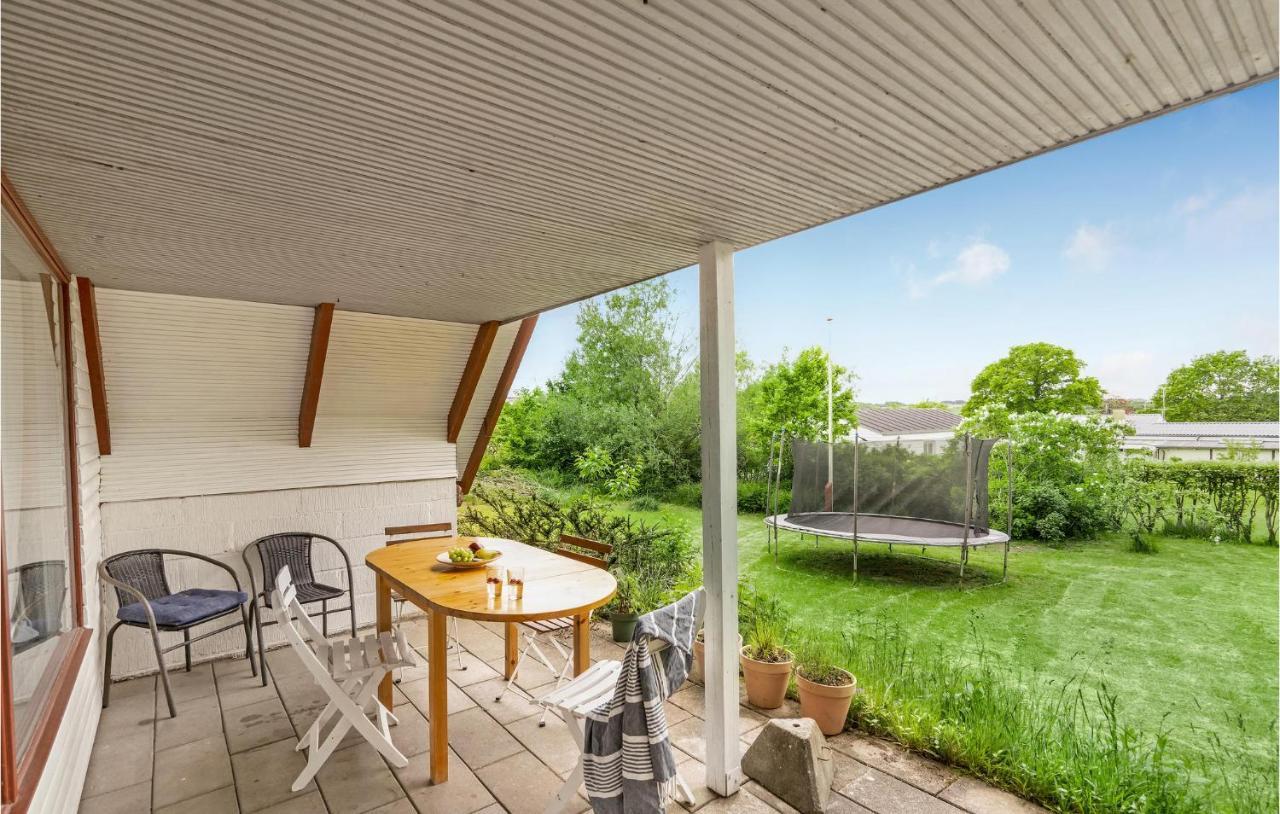 Amazing Home In Logstrup With Kitchen المظهر الخارجي الصورة